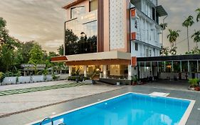Victoria Suites Airport Hotel With Complimentary Airport Pickup Per Booking